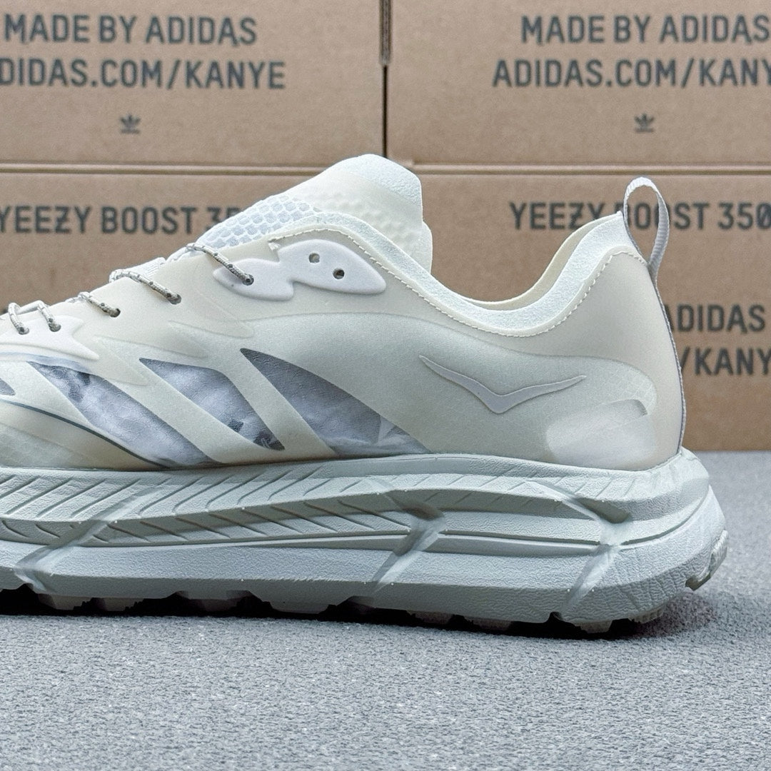 Hoka Mafate Speed 4 Lite Truffle Salt | Vintage Yellow