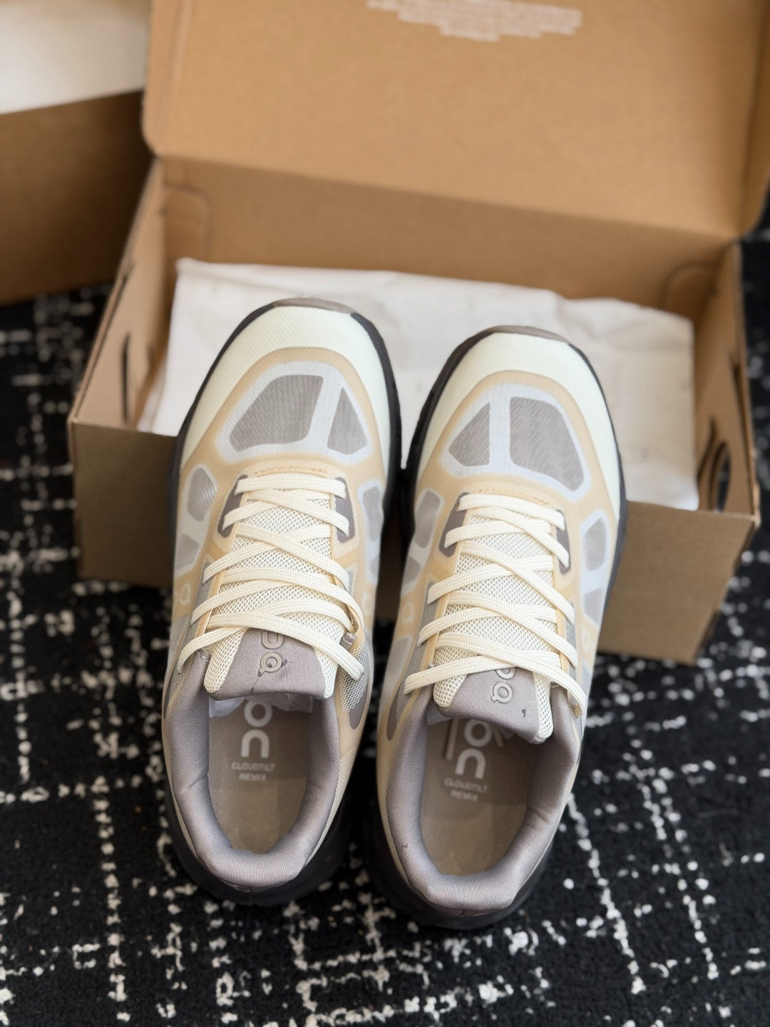 Cloudtilt Remix Sand Ash Cloud Cushion Running Sneakers Retro Earth Tone Commuter Shoes