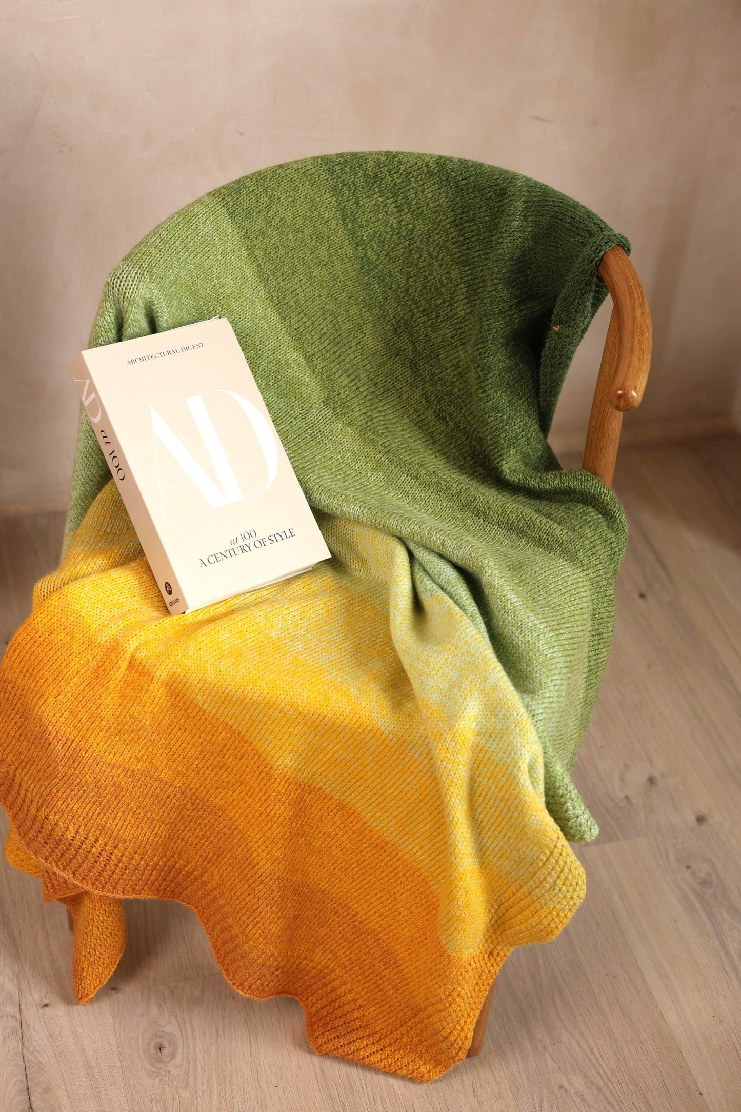 Gradient "Lemon Tree" Blanket – Handcrafted Knitted Throw Gradient