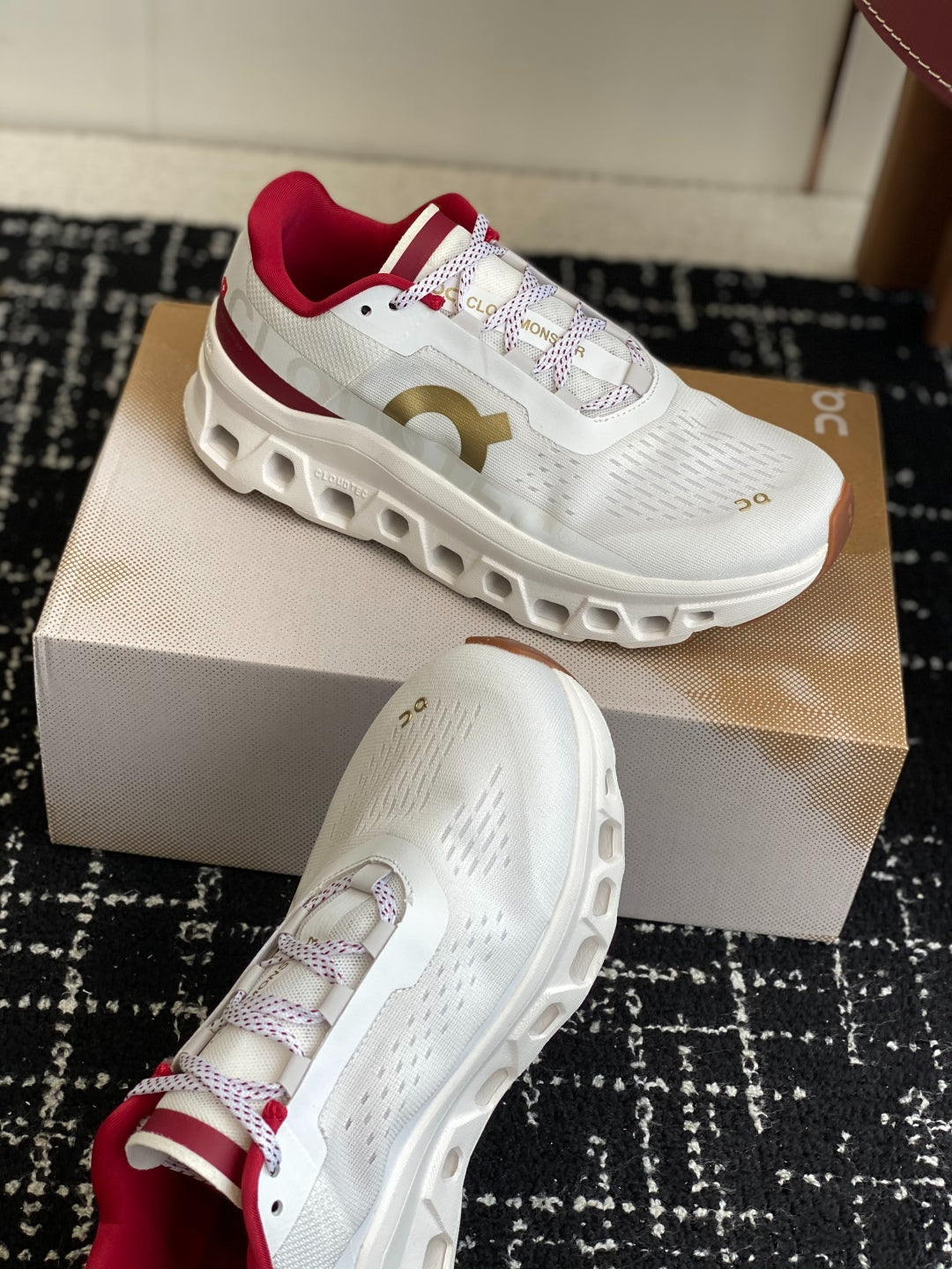 Cloudmonster White Red Gold Cushioned Running Shoes Unisex Monster Sole Athletic Trainers