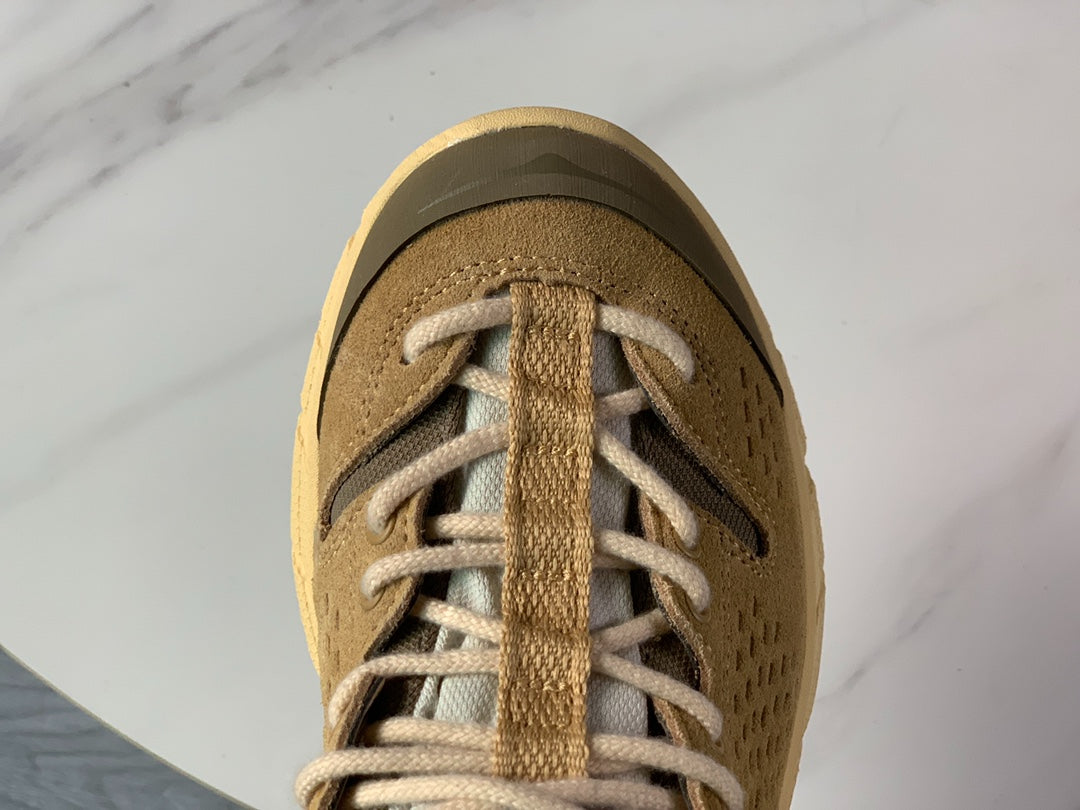 HOKA Ultra Low Gore-Tex Wheat Yellow | Mushroom Brown