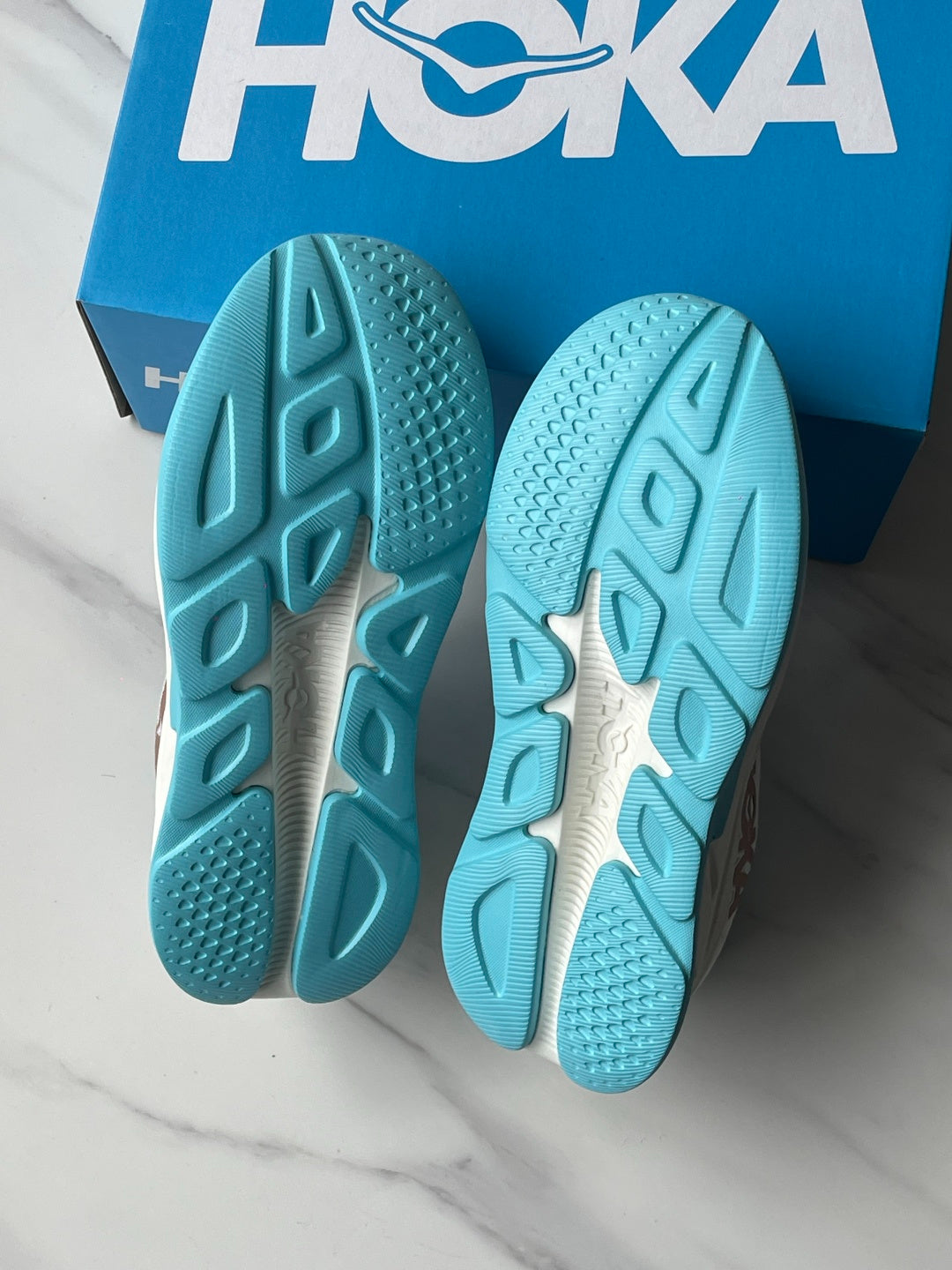 Hoka Rincon 4 Running Shoe White | Ice Blue