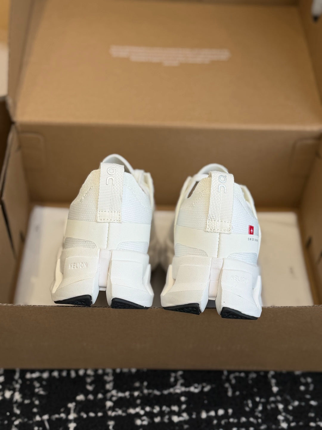 On Cloudswift 4 All White Mesh Jogging Training Sneakers