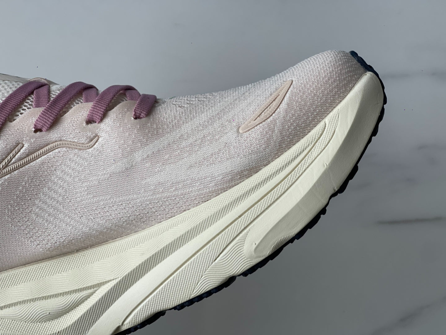 HOKA ONE ONE Arahi 8 Nude pink | Dark purple