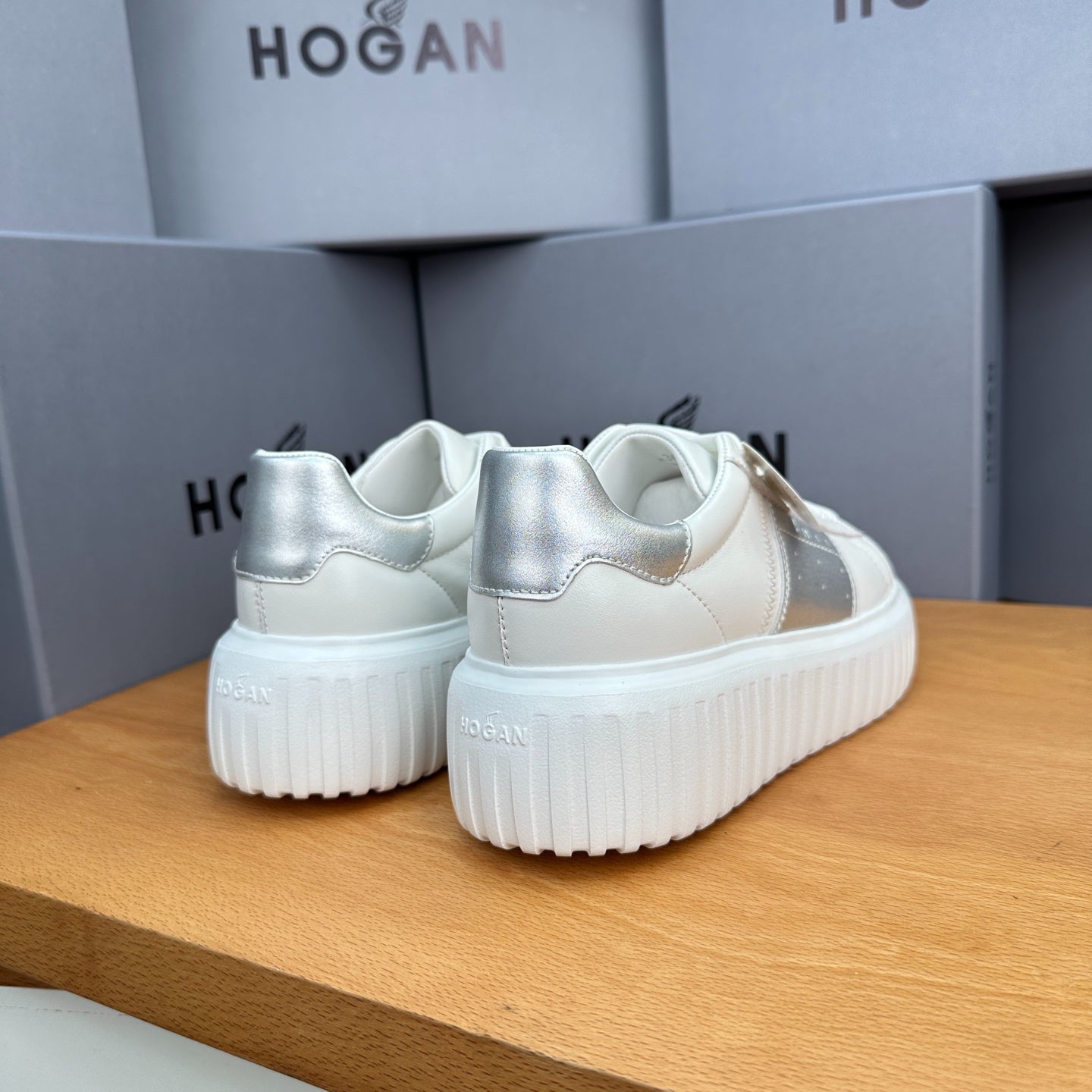 Ladies HOGAN White Silver Patchwork Cow Leather Grooved Thick Platform Elevator Casual Trainers