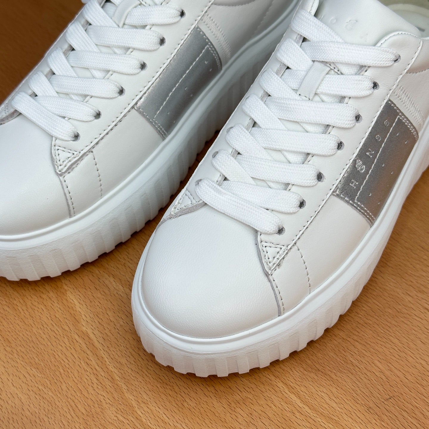 Ladies HOGAN White Silver Patchwork Cow Leather Grooved Thick Platform Elevator Casual Trainers
