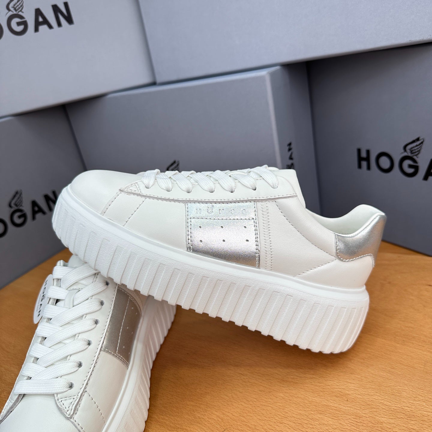 Ladies HOGAN White Silver Patchwork Cow Leather Grooved Thick Platform Elevator Casual Trainers