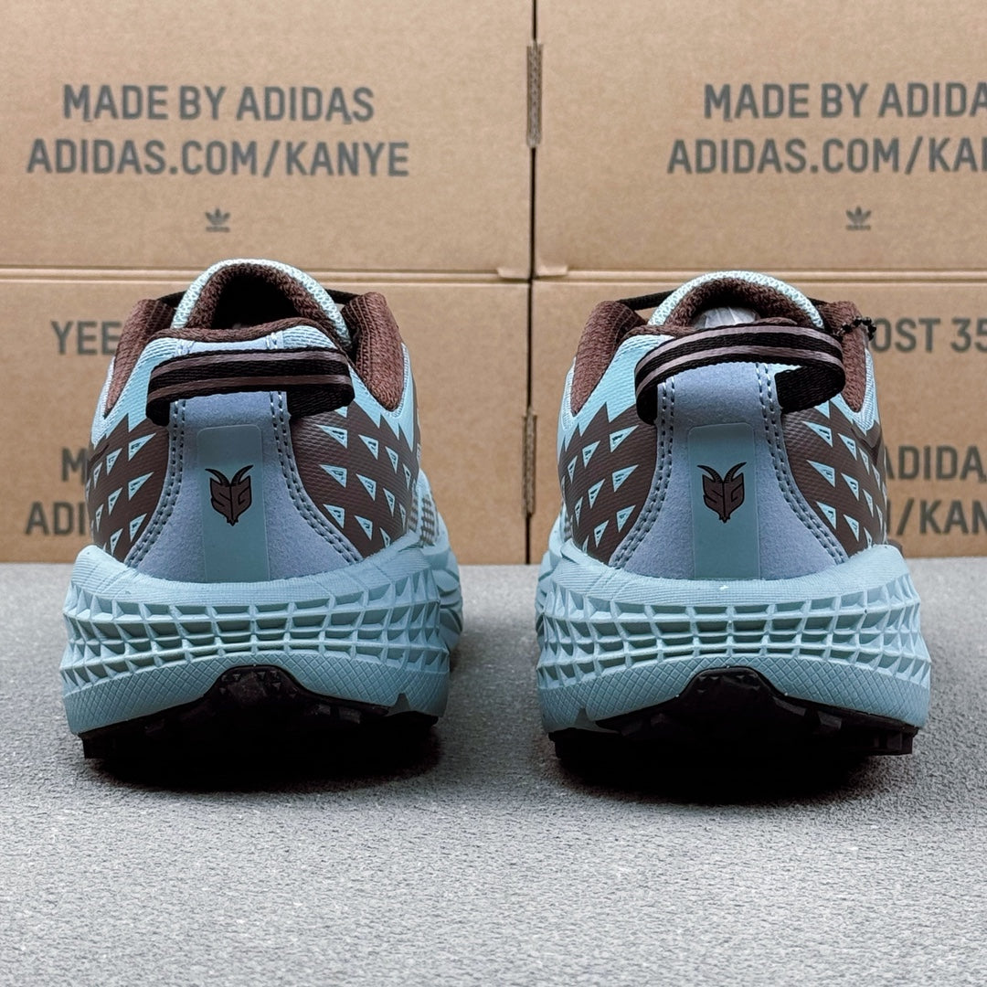 Hoka Speedgoat 2 Hazy Blue | Dark Brown