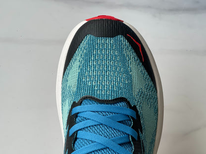 HOKA Challenger 8 Lake Blue