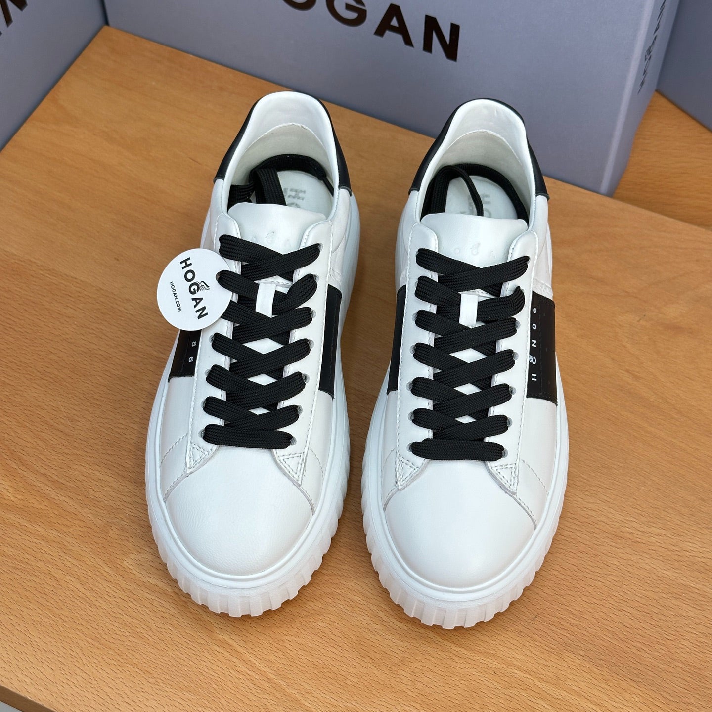 HOGAN White & Black Leather Ridged Platform Casual Sneakers