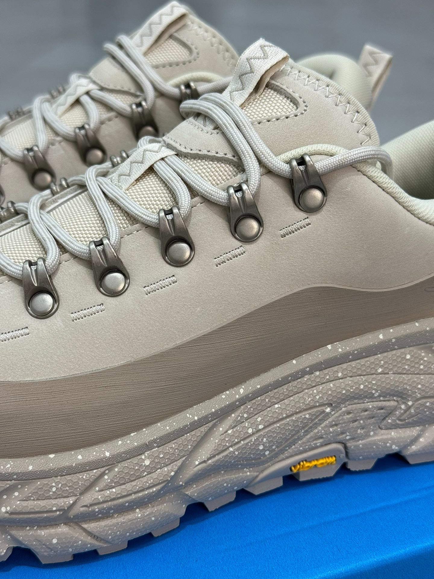 Hoka Tor Summit GORE-TEX Oatmeal | Brown