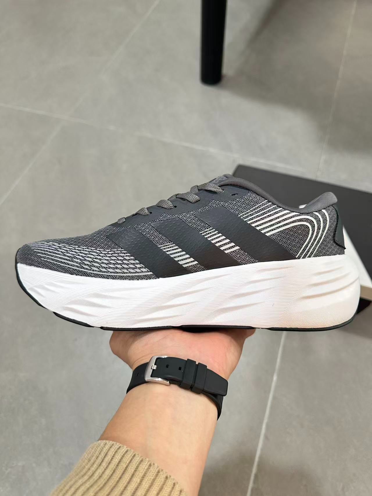 Adidas Galaxy 7 (Black / Grey / White colorway)