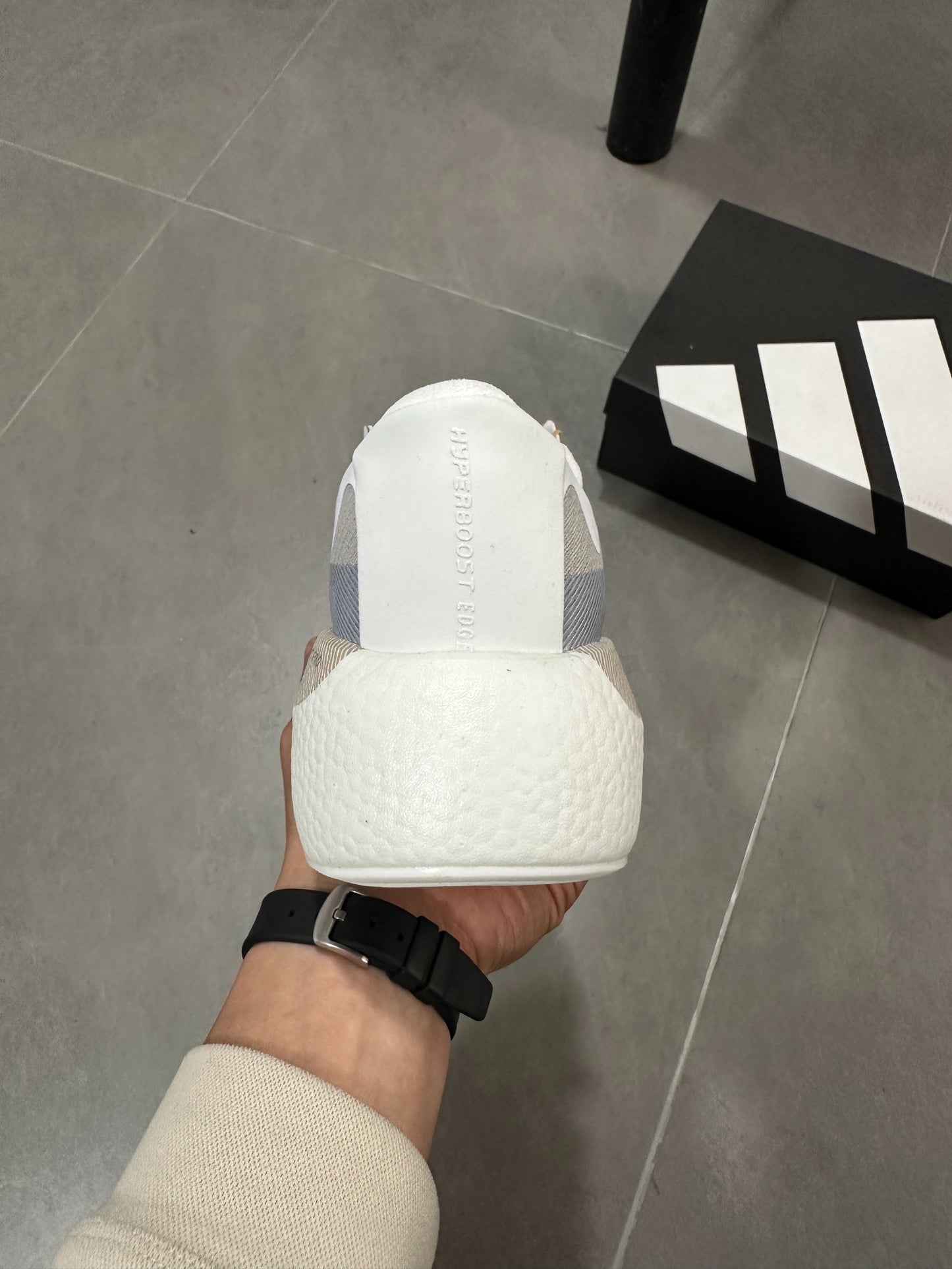 Adidas Hyperboost Edge 'Cloud White / Light Solid Grey / Silver Metallic'