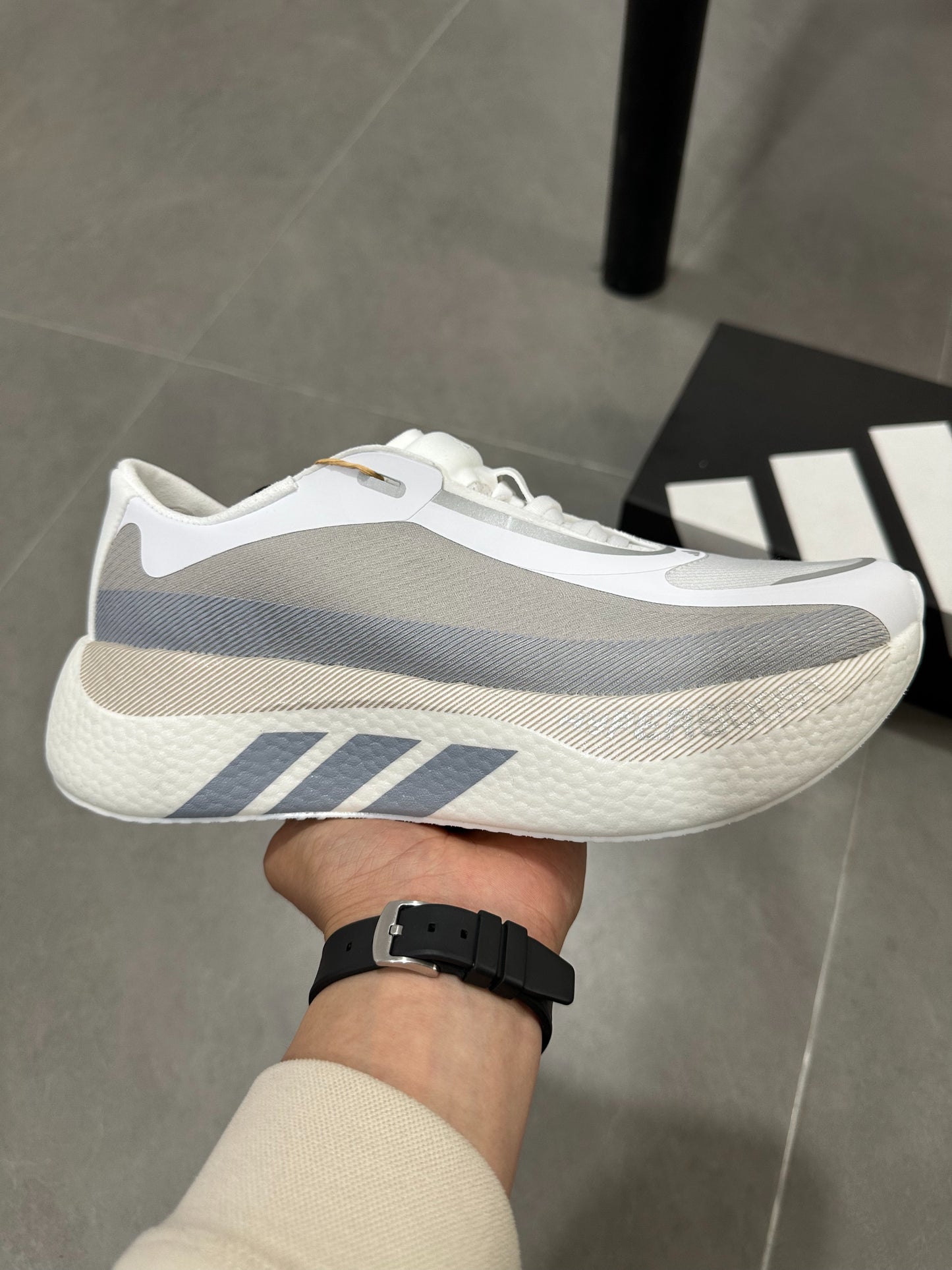Adidas Hyperboost Edge 'Cloud White / Light Solid Grey / Silver Metallic'
