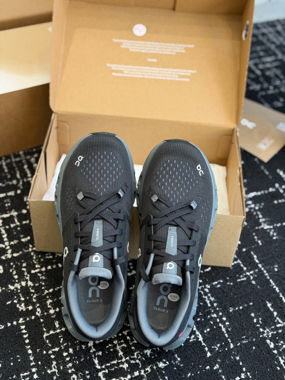 On Cloud X Black Slate Blue Mesh Cross Training Jogging Sneakers