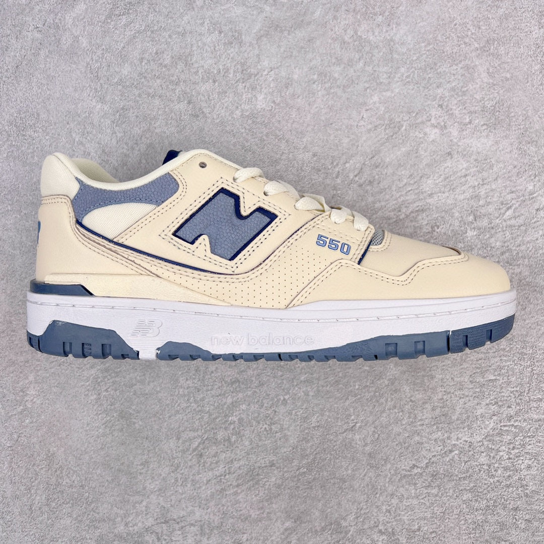 New Balance 550 Sneakers