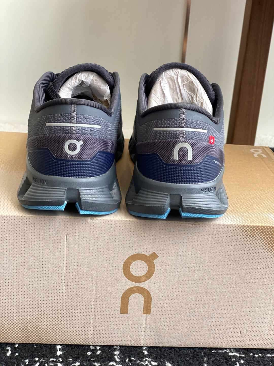 Cloudsurfer Cushioned Running Sneakers Dark Gray Sky Blue Breathable Mesh Sport Shoes Unisex