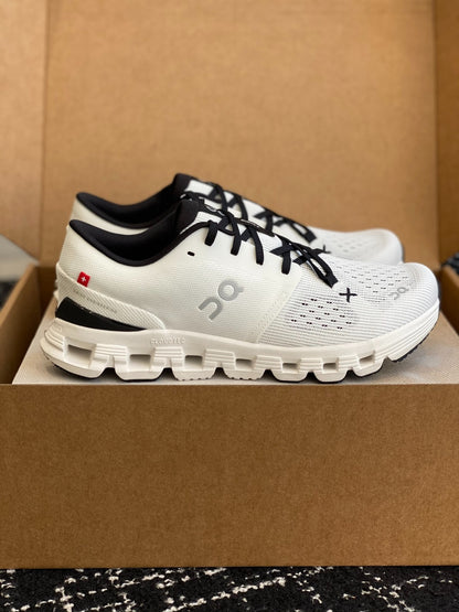 On Cloud X White Black Mesh Cross Training Jogging Sneakers