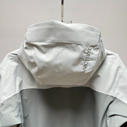 Arc'teryx Beta AR Men's GORE-TEX Pro 3L Waterproof Hardshell Jacket