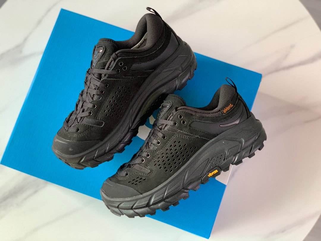 Hoka Ultra Low Gore-Tex Black