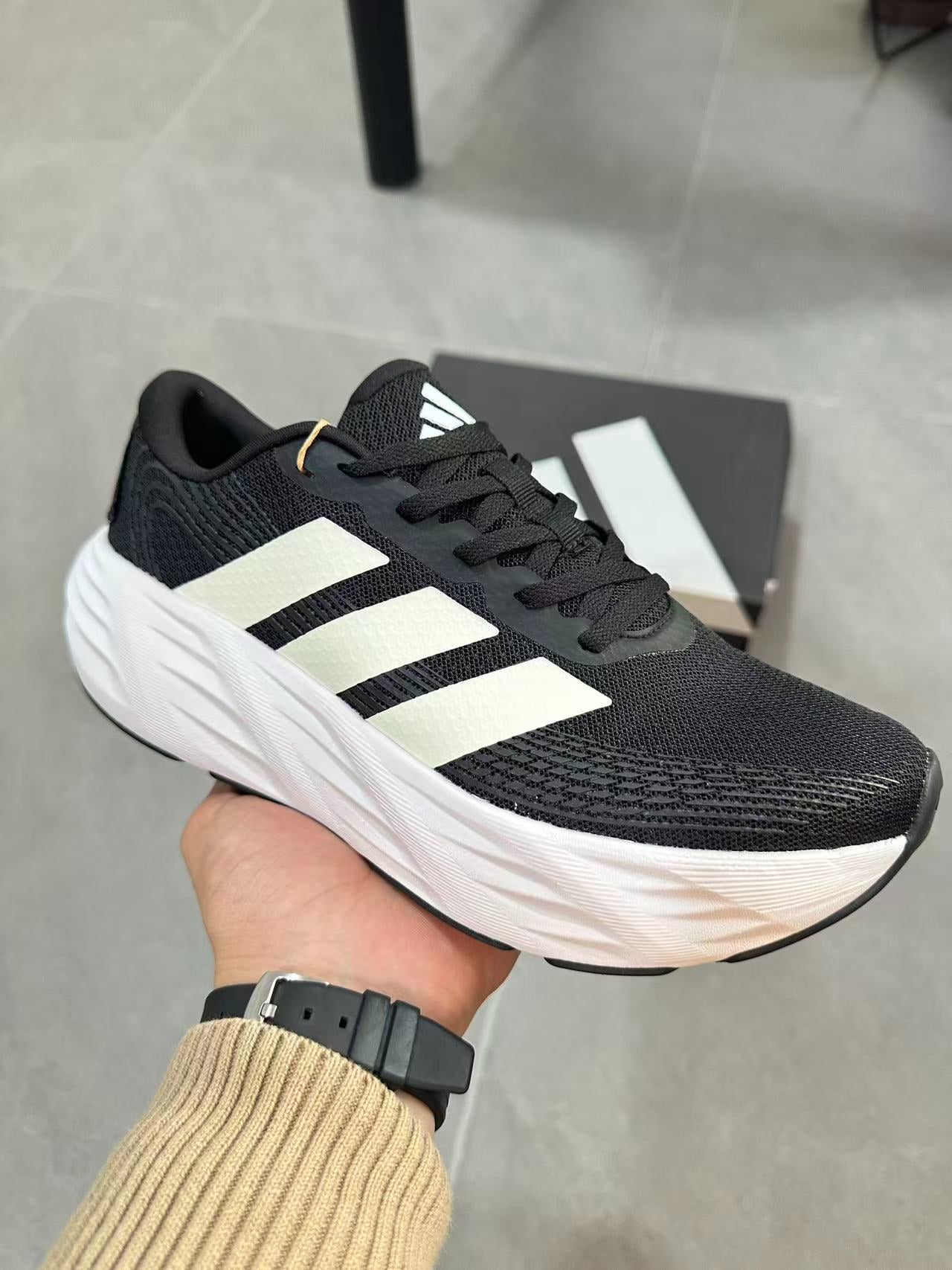 Adidas Galaxy 7 (Core Black / Cloud White colorway)