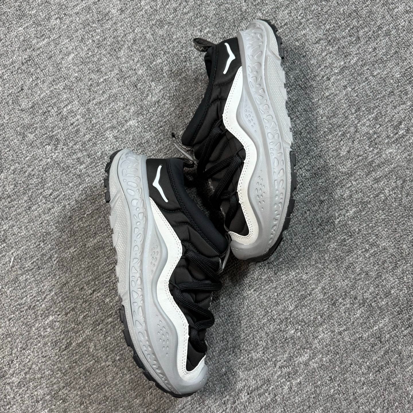Hoka Ora Primo Black|White