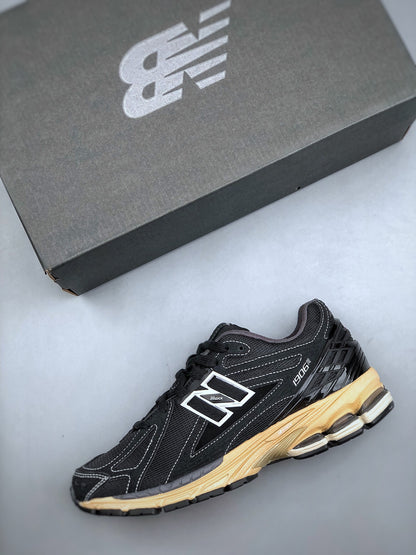 New Balance 1906R "Vintage Black"