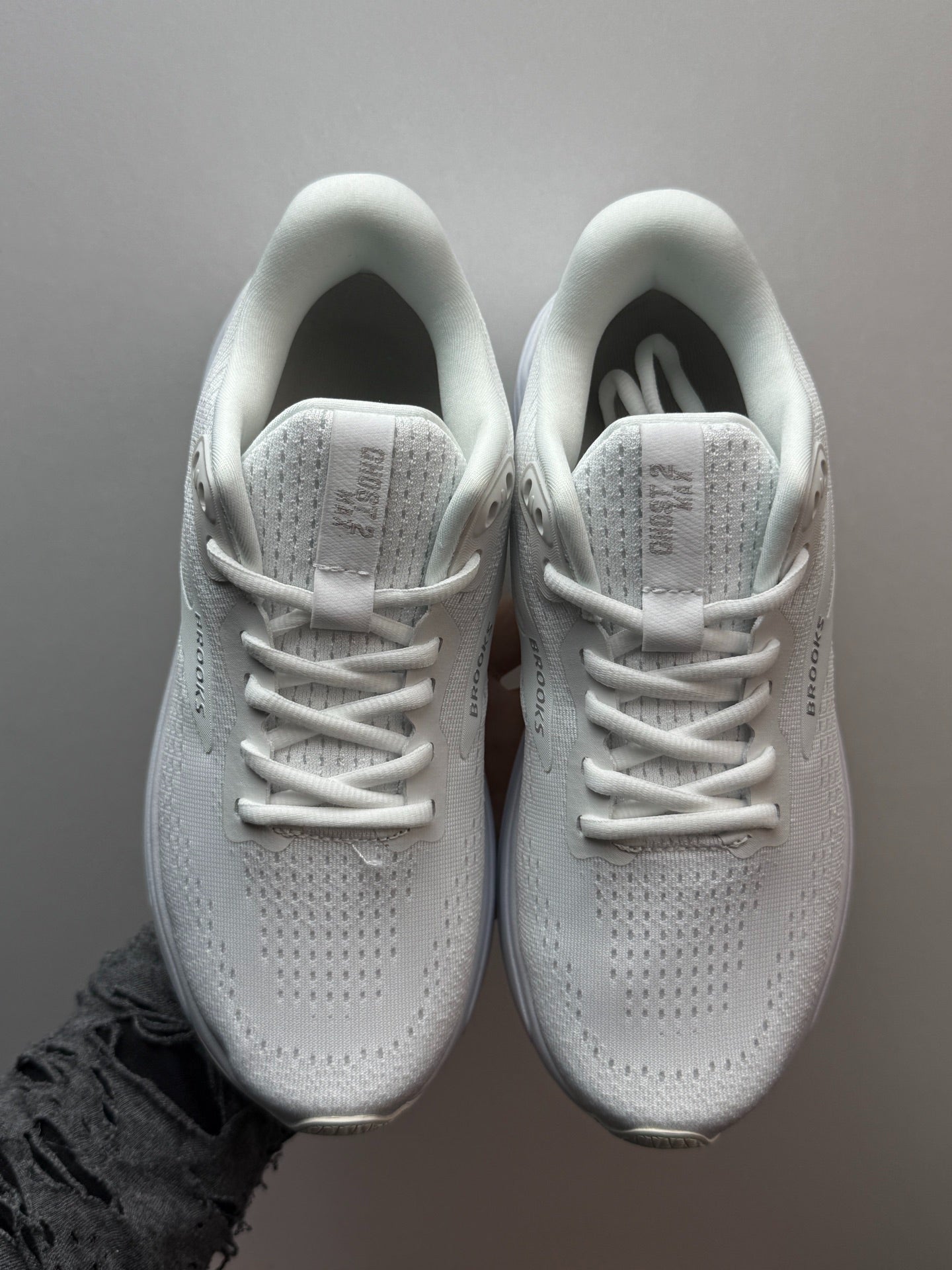 Brooks Men's Ghost Max 2 Road Running Shoes (Bright White/Bright White)