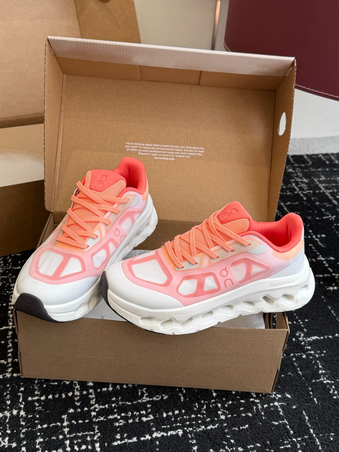 Cloudtilt Remix White Coral Cloud Cushion Running Sneakers Fresh Gradient Pink Commuter Shoes