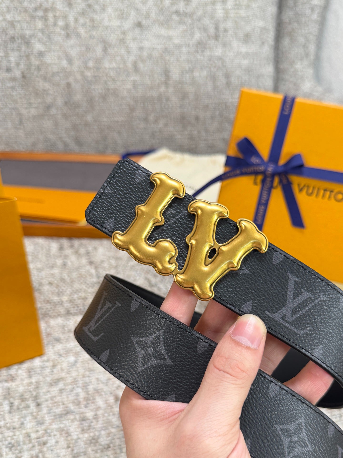 Black Monogram Graffiti LV Buckle Men Belt Silver Metal Logo Fashion Dress Belt
