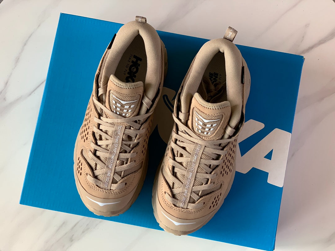 HOKA Ultra Low Gore-Tex Desert Brown | Light Gray