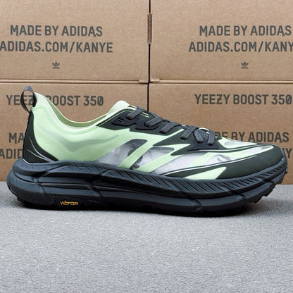 Hoka Mafate Speed 4 Black | Mint Green