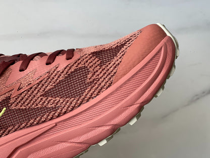 HOKA Challenger 8 Citrus | Fluorescent Yellow