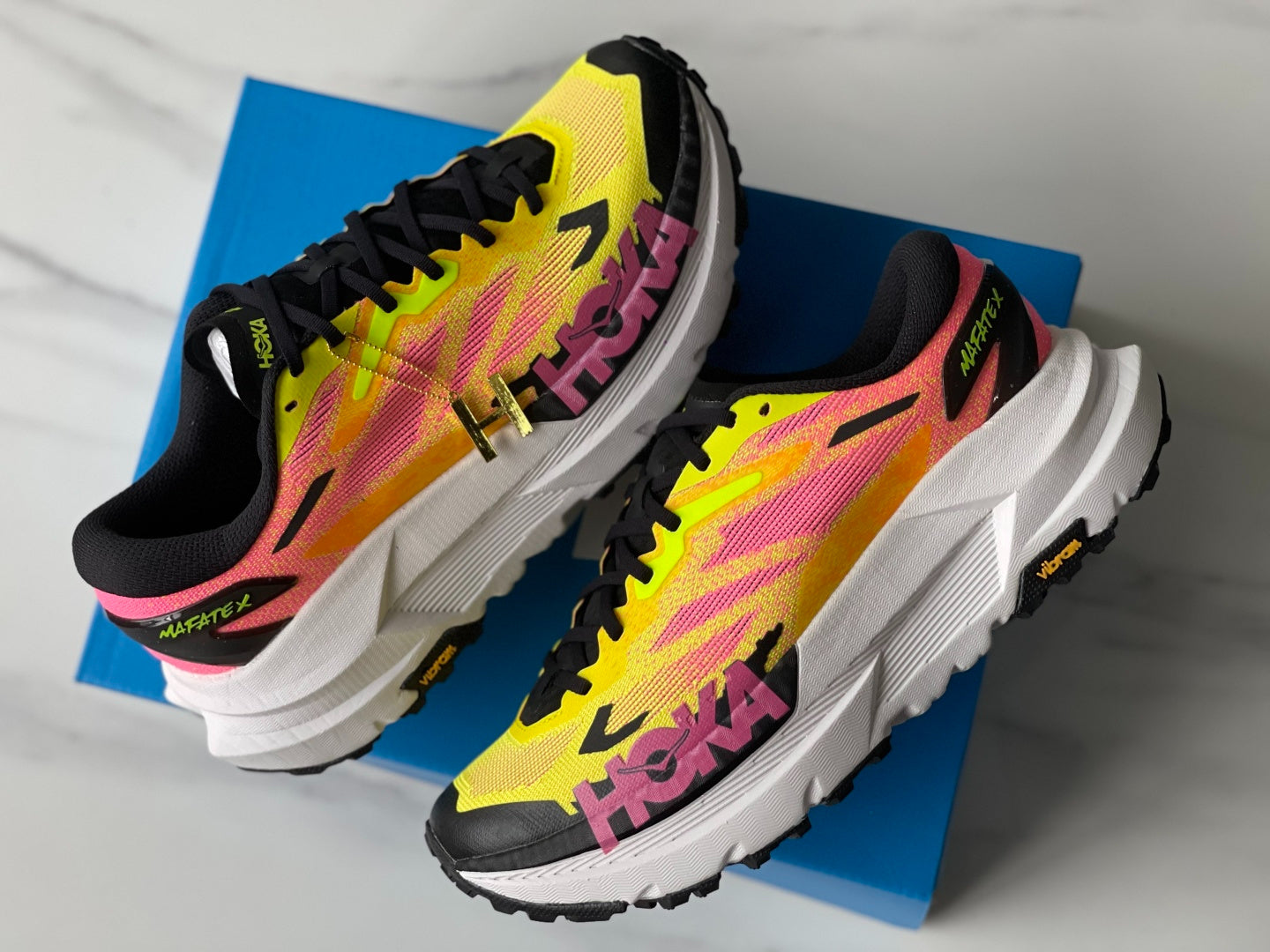 HOKA Mafate X Black | Yellow | Pink