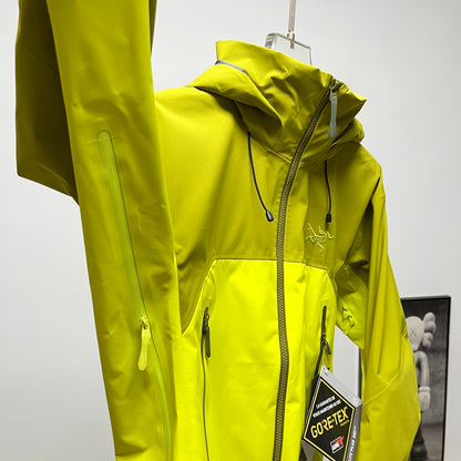 Arc'teryx Beta AR Men's GORE-TEX Pro 3L Waterproof Hardshell Jacket