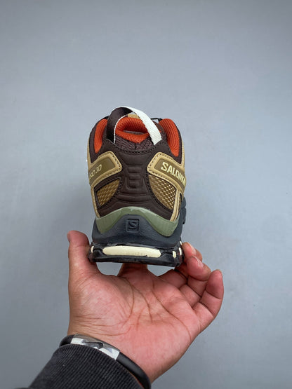 Salomon XA PRO 3D “Black Coffee Kelp”