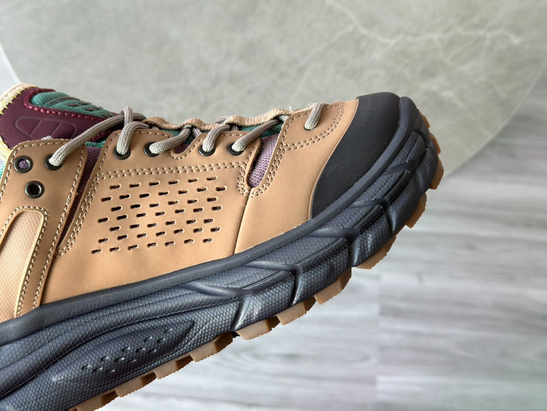 Hoka Tor Ultra Light Brown / Oatmeal Brown