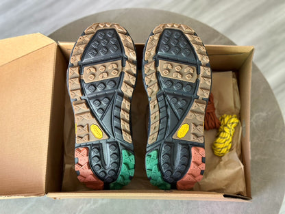Hoka Tor Ultra Light Brown / Oatmeal Brown