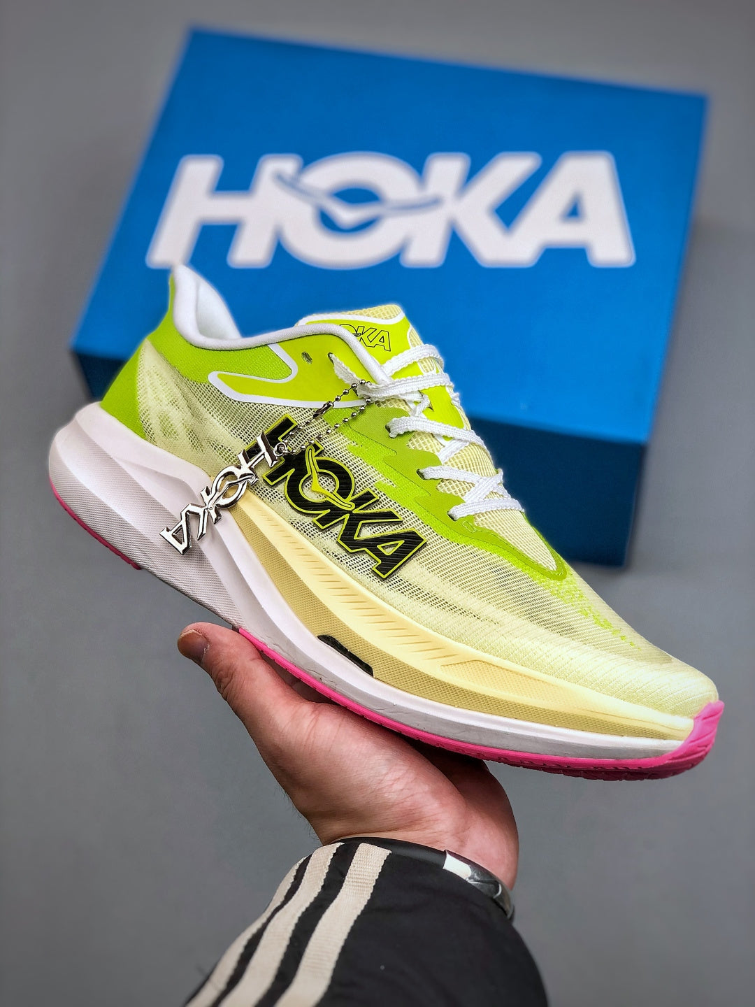 HOKA ONE ONE Mach 6 "Citrus Glow
