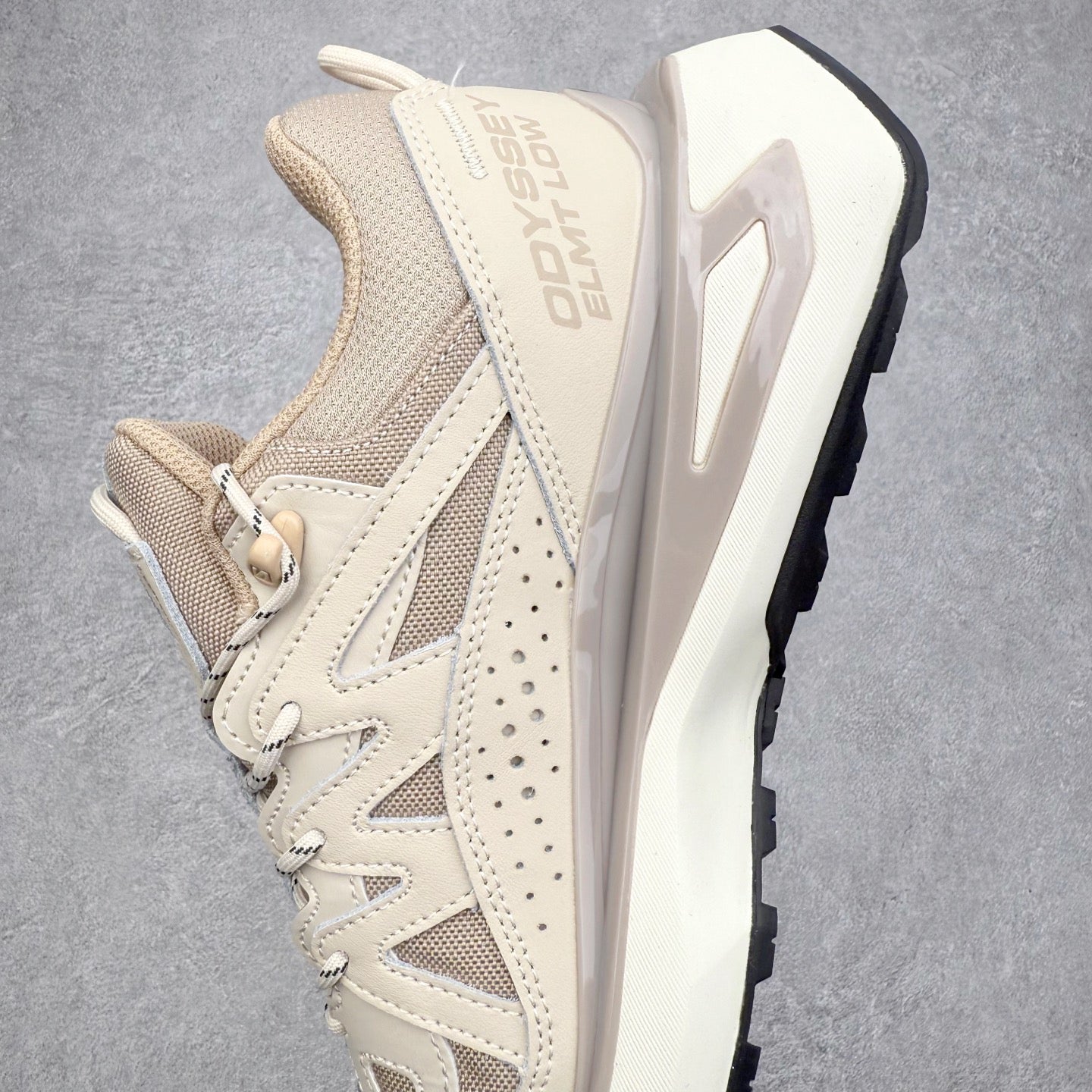 Salomon Odyssey Elmt Low Beige Vanilla Men Women Chunky Shoes