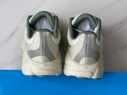 HOKA ONE ONE Arahi 8 Light gray | Dark green