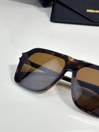 Dolce & Gabbana Tortoiseshell Aviator Sunglasses with Brown Lenses
