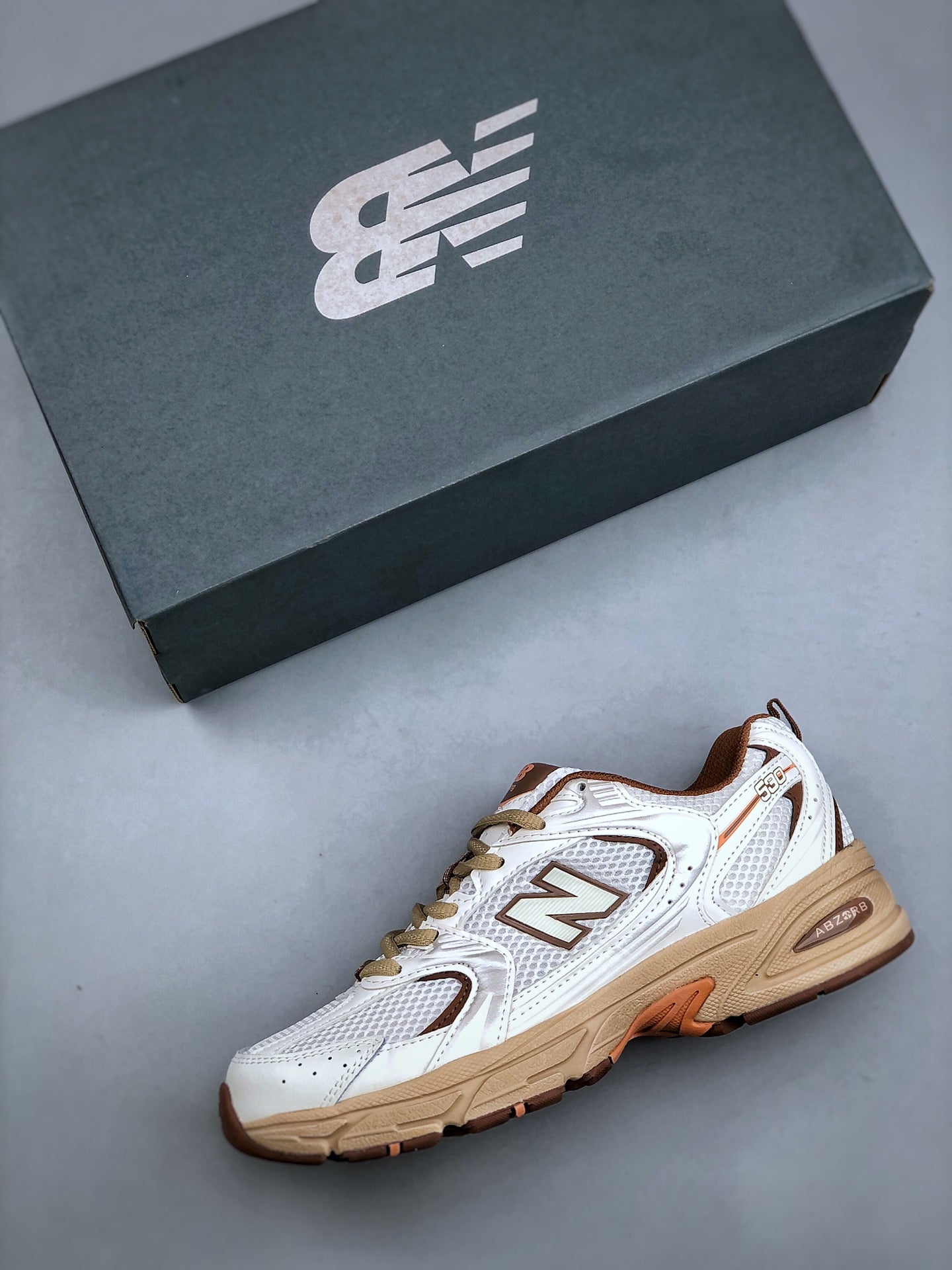 New Balance 530 Beige Brown