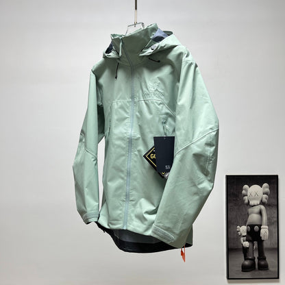 Arc'teryx Beta AR Men's GORE-TEX Pro 3L Waterproof Hardshell Jacket