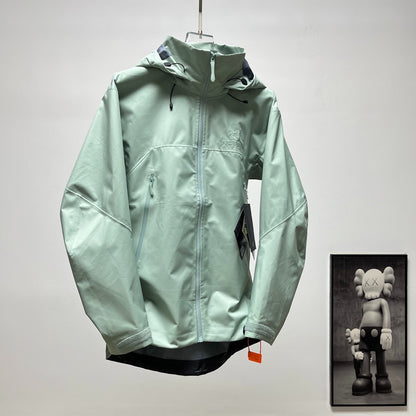 Arc'teryx Beta AR Men's GORE-TEX Pro 3L Waterproof Hardshell Jacket