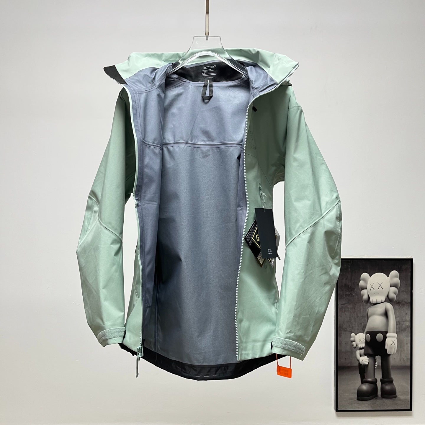 Arc'teryx Beta AR Men's GORE-TEX Pro 3L Waterproof Hardshell Jacket