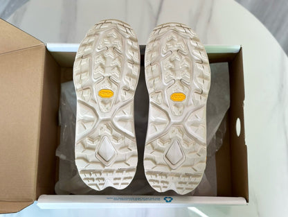 Hoka Kaha 2 Frost GTX Oat Milk | Sesame