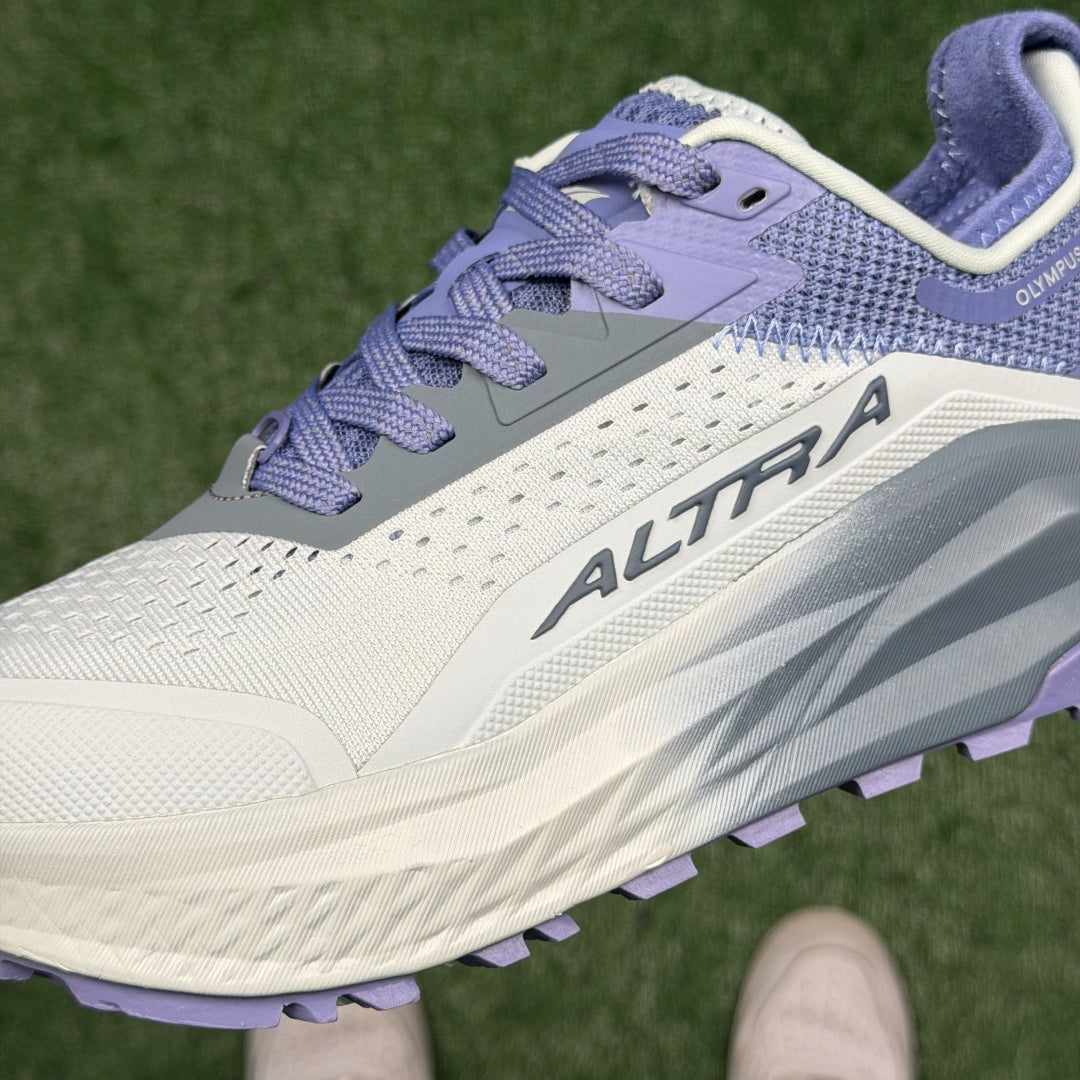 Altra Olympus 6 White Lavender Grey Zero Drop Breathable Trail Running Sneakers
