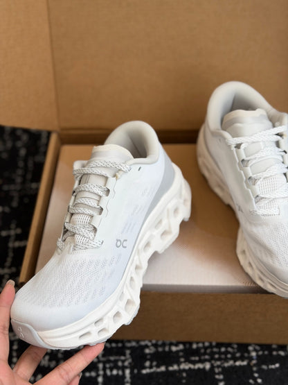 On Cloudmonster Pure White Silver Shock Absorbing Sport Shoes Breathable Mesh Athletic Trainers