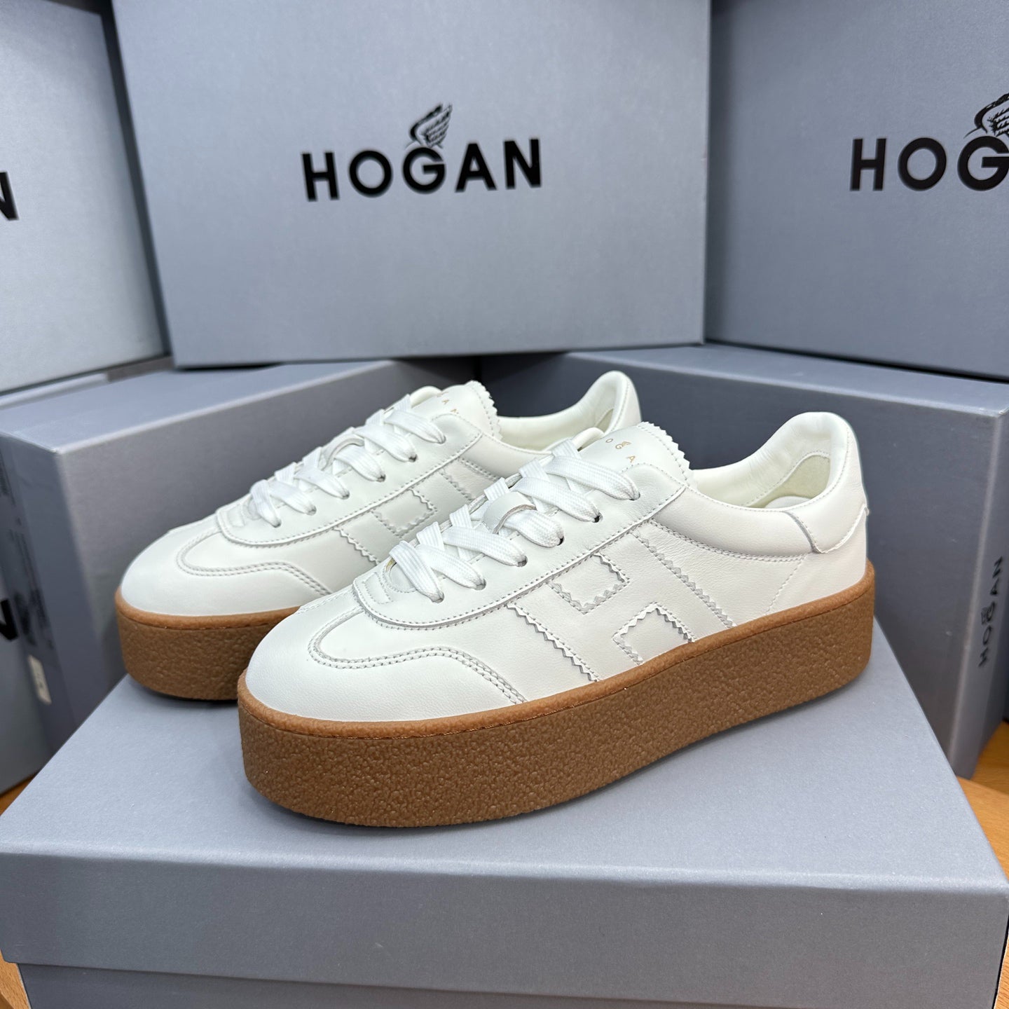 HOGAN All-White Leather Thick Gum Platform Casual Sneakers